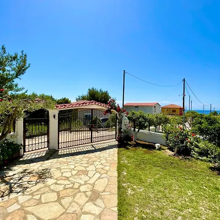 Elia - Seaside Home *