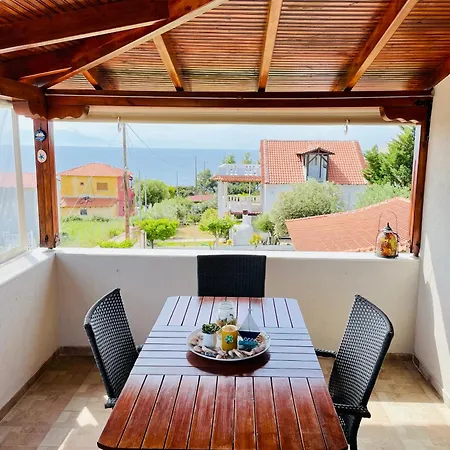 Elia - Seaside Holiday home